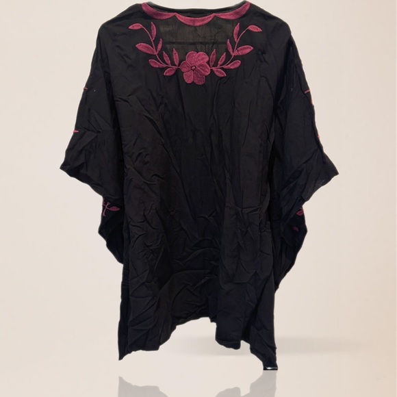 Black And Maroon Embroidered Poncho Top NWT size L - Picture 3 of 7